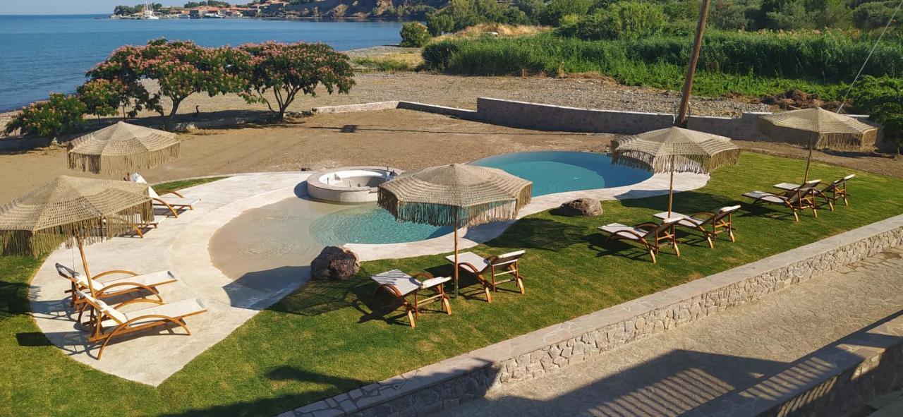 Michaela Beach Houses Mithimna Exterior foto